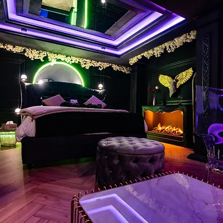 Love hotel Les Secrets - Albi